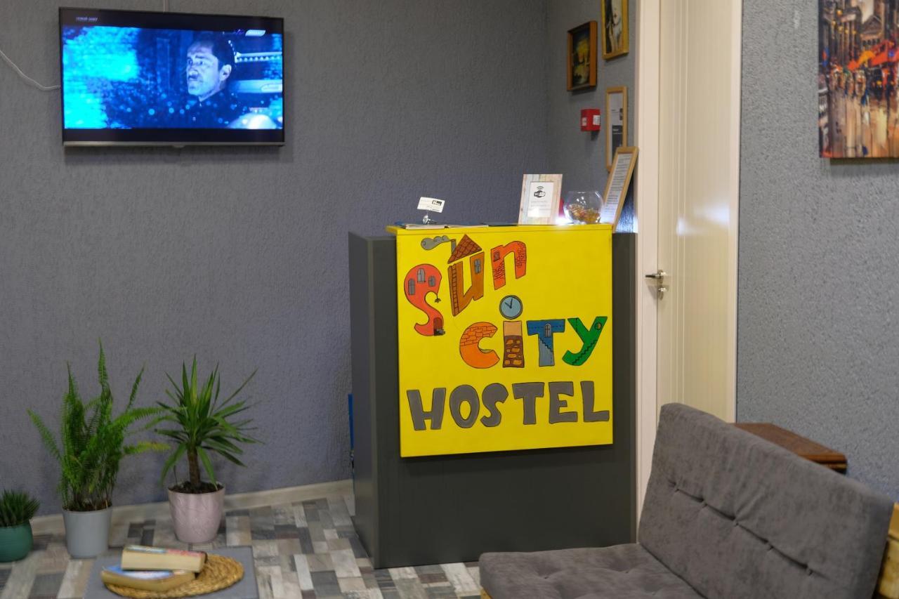 Suncity Hostel Batumi Exterior foto