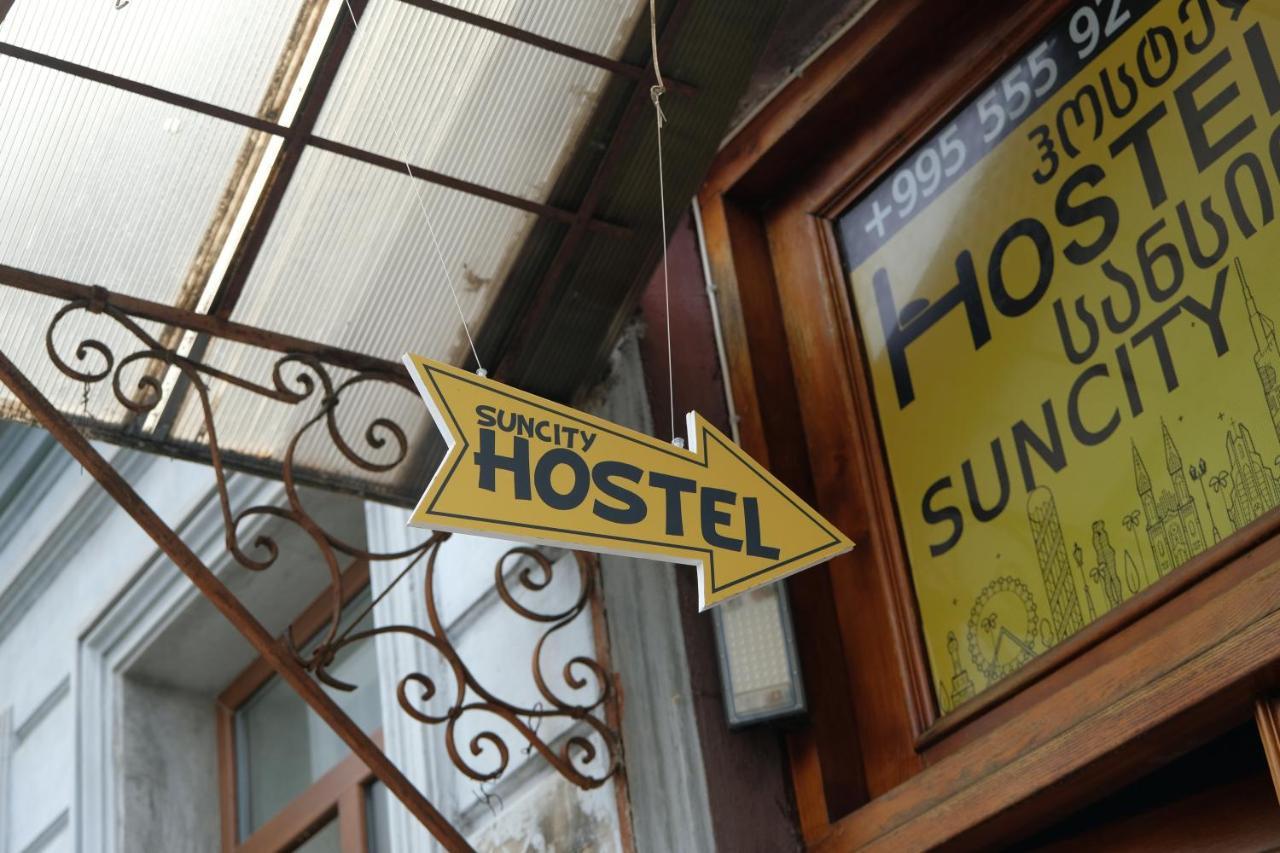 Suncity Hostel Batumi Exterior foto